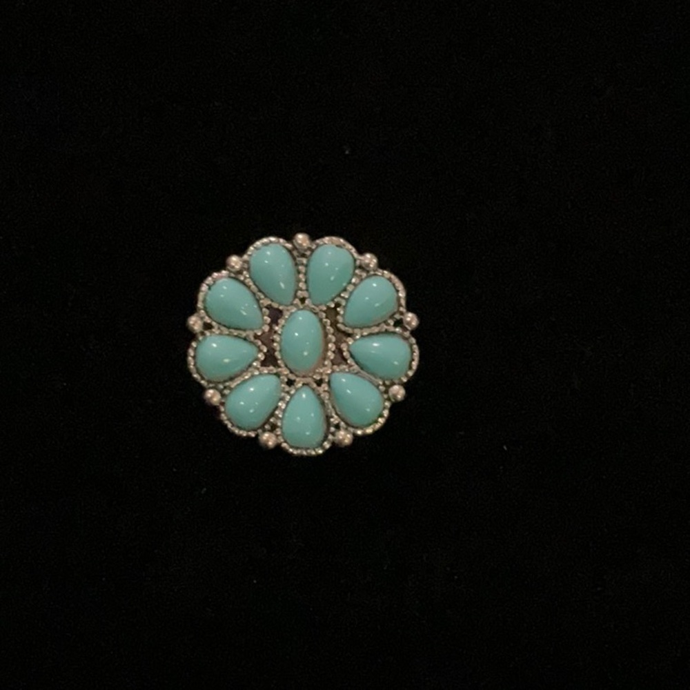 Turquoise and Silver Floral Ring Size 6 - Picture 2 of 6
